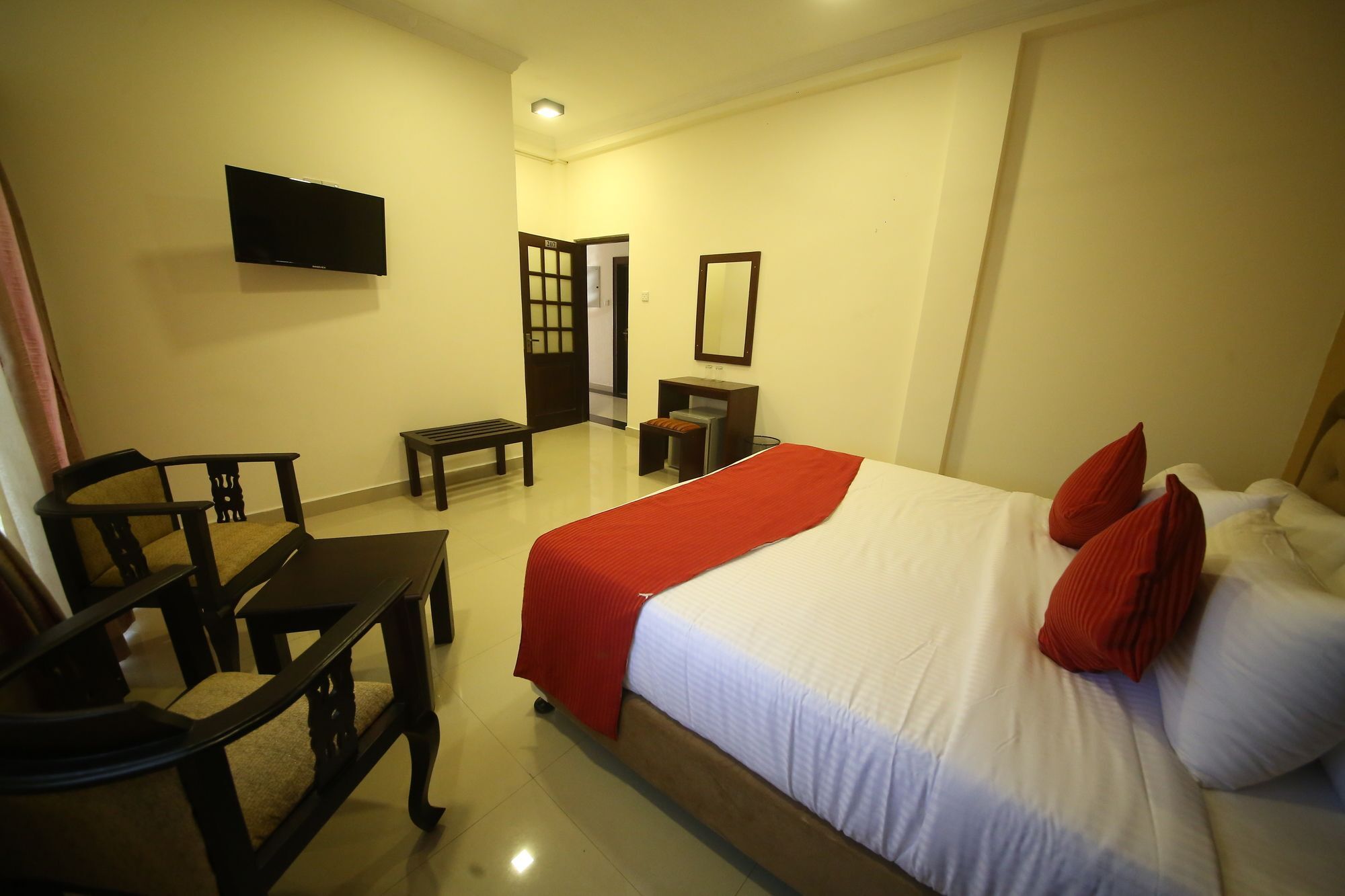 Hotel Sunhill Mount Lavinia Dehiwala-Mont Lavinia Extérieur photo