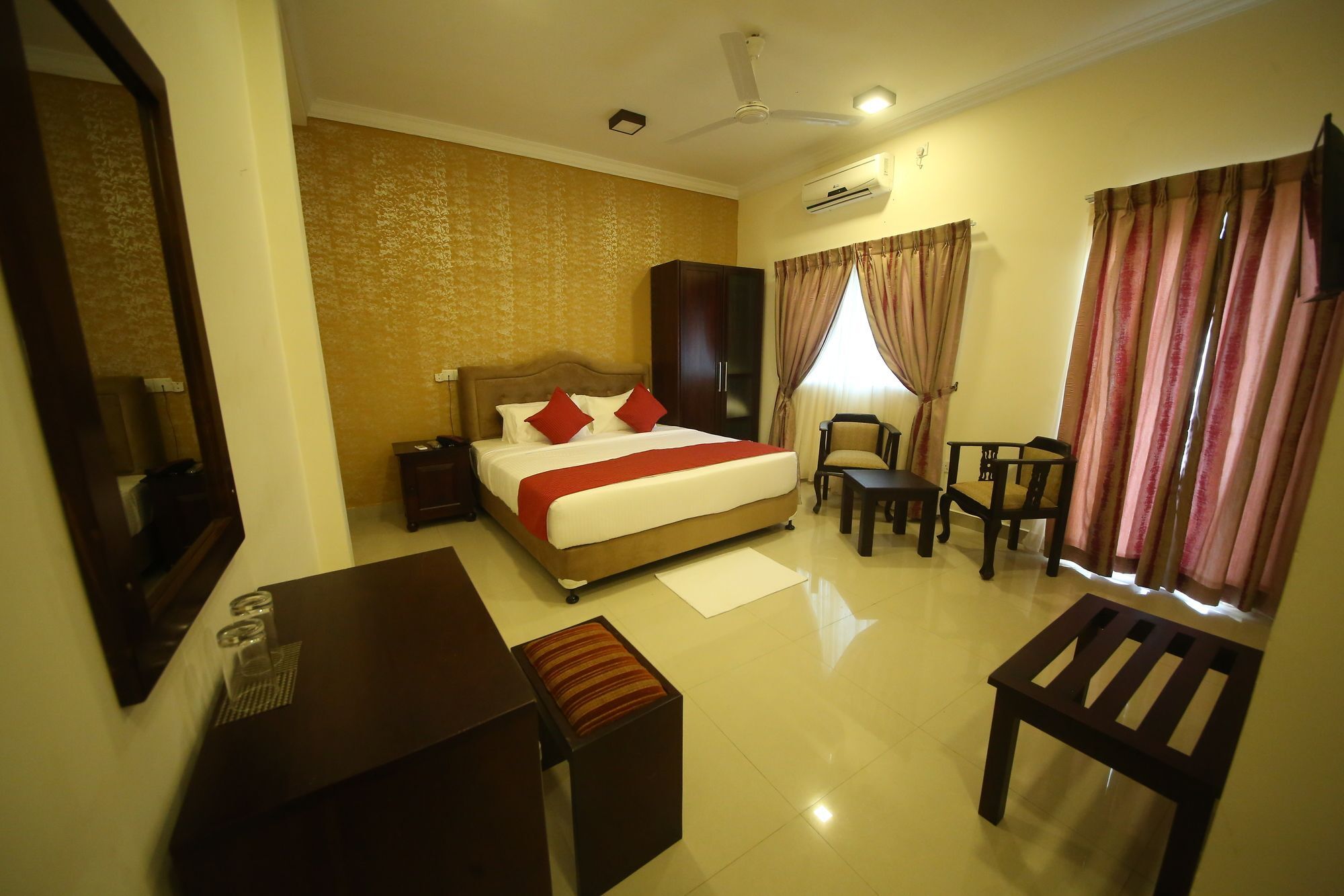 Hotel Sunhill Mount Lavinia Dehiwala-Mont Lavinia Extérieur photo
